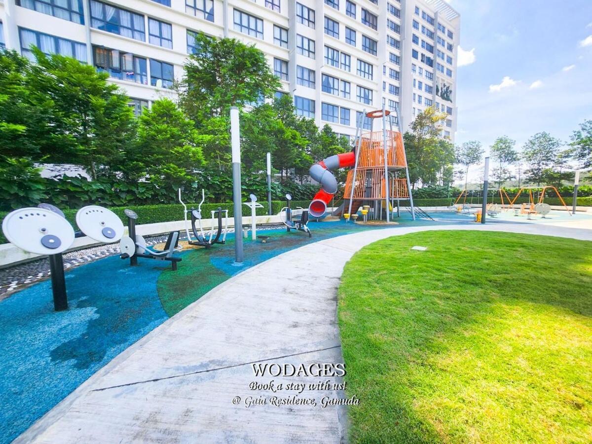 Gaia At Gamuda Gardens - Pool View - Skyline Luge By Wodages